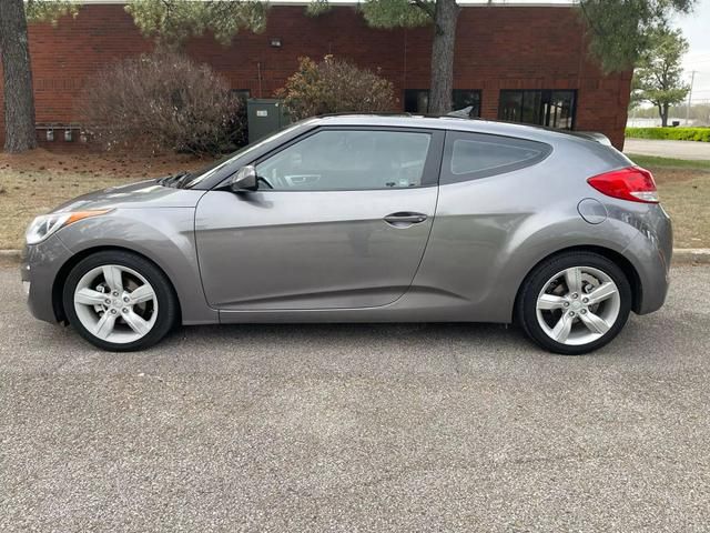 2014 Hyundai Veloster Base