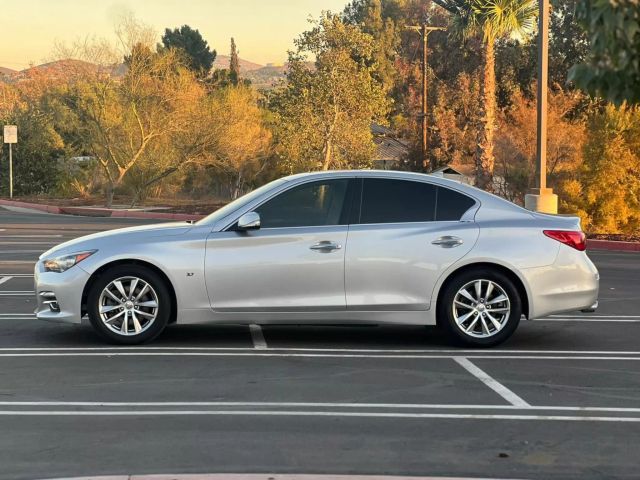 2014 INFINITI Q50 Premium