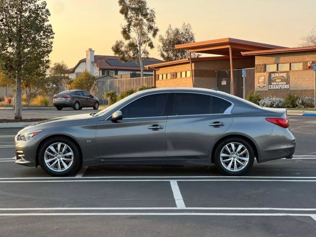 2014 INFINITI Q50 Premium