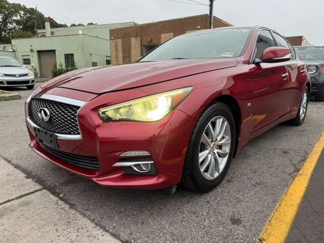 2014 INFINITI Q50 Premium