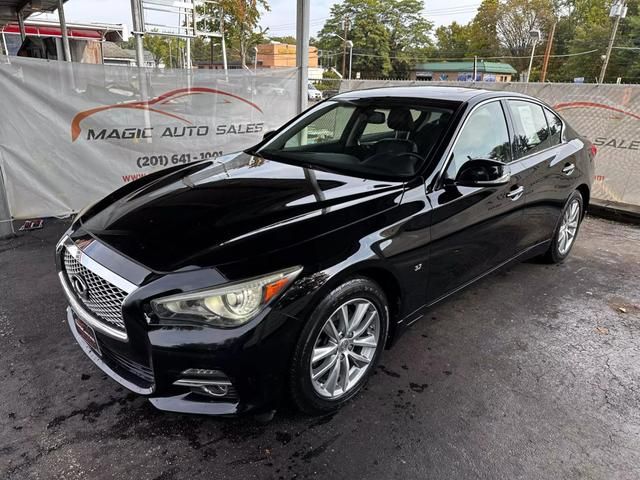 2014 INFINITI Q50 Premium