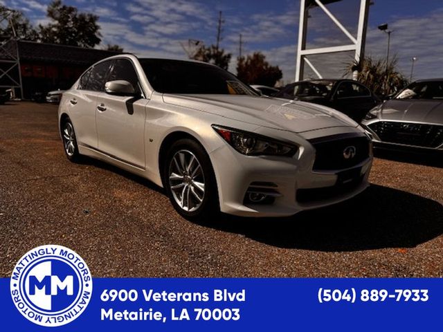 2014 INFINITI Q50 Premium