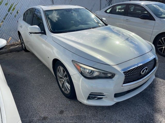 2014 INFINITI Q50 Premium