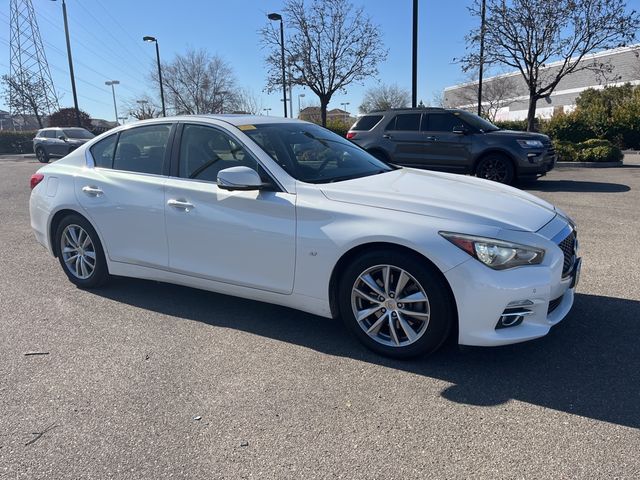 2014 INFINITI Q50 Premium