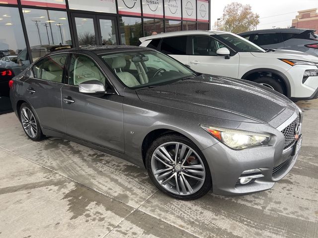 2014 INFINITI Q50 Premium