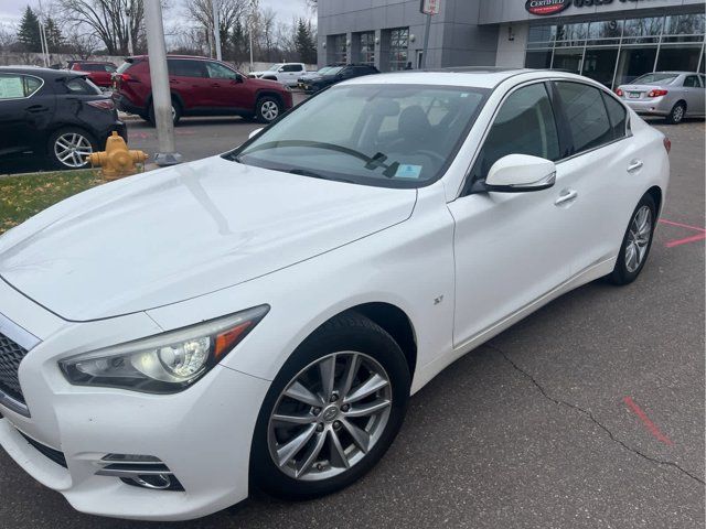 2014 INFINITI Q50 Premium