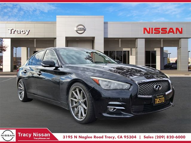 2014 INFINITI Q50 Hybrid Premium