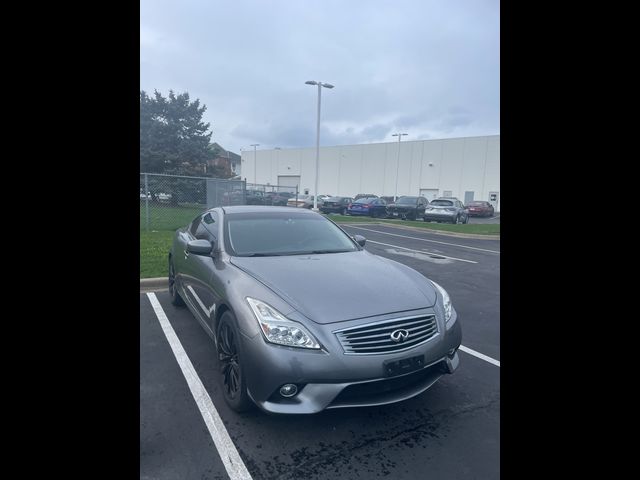 2014 INFINITI Q60 Base