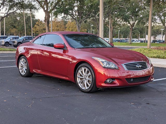 2014 INFINITI Q60 Base