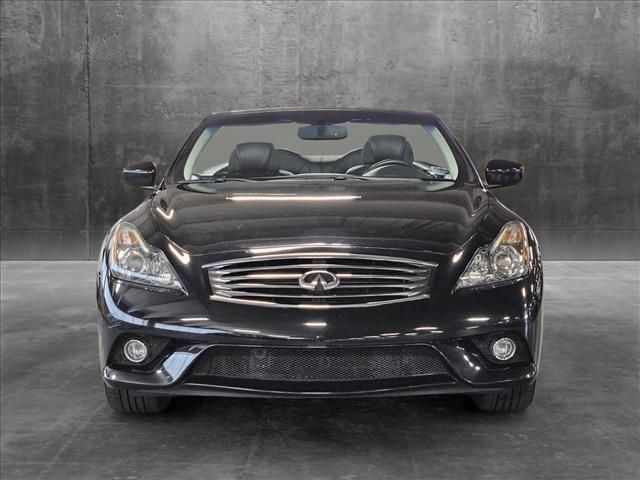 2014 INFINITI Q60 Base