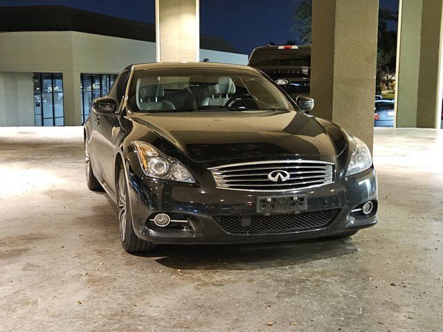 2014 INFINITI Q60 Base