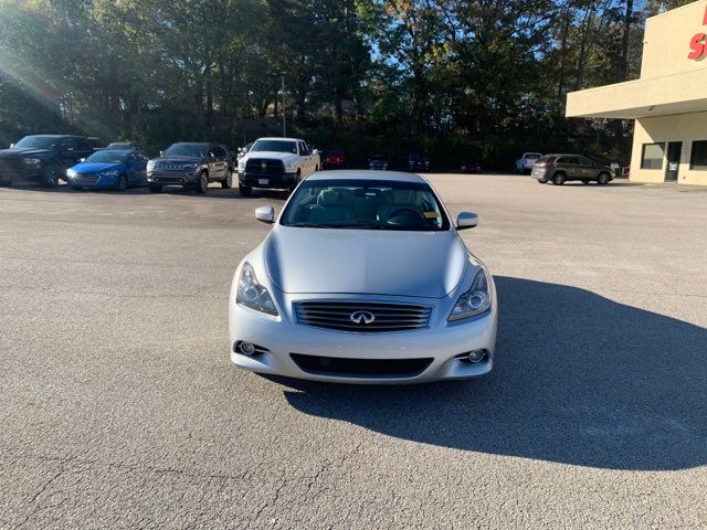 2014 INFINITI Q60 Base