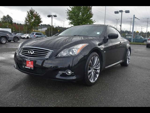 2014 INFINITI Q60 Base