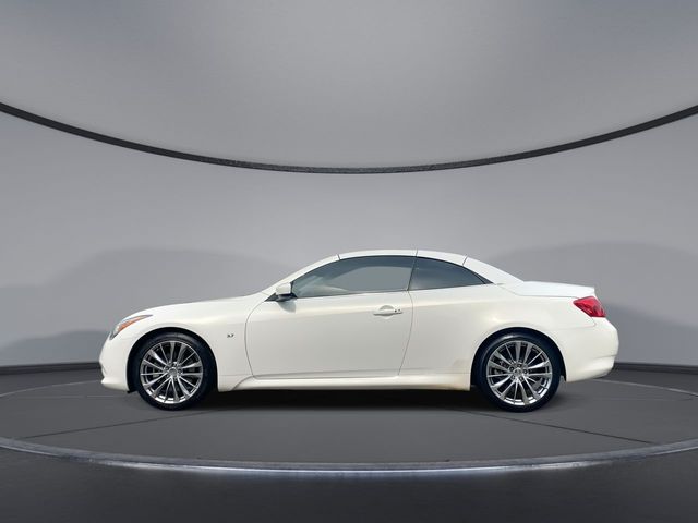 2014 INFINITI Q60 Base