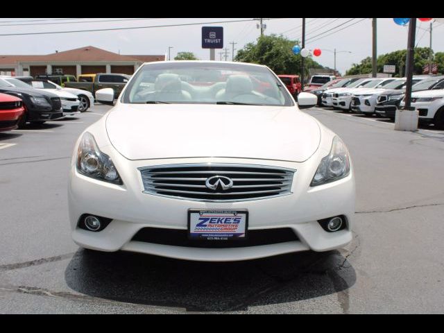 2014 INFINITI Q60 Base