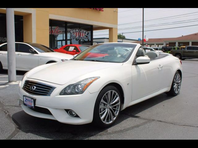 2014 INFINITI Q60 Base
