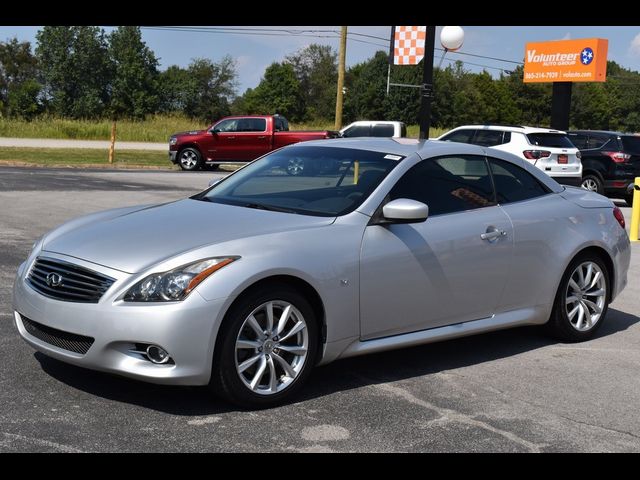 2014 INFINITI Q60 Sport