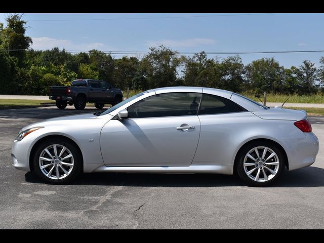 2014 INFINITI Q60 Sport