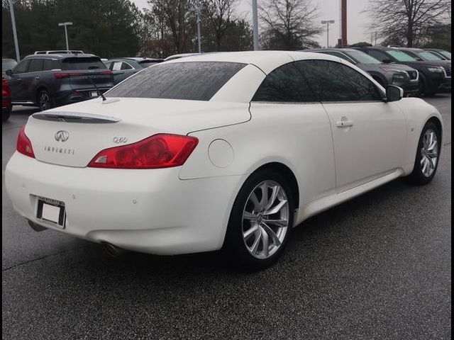 2014 INFINITI Q60 Base