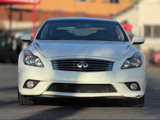 2014 INFINITI Q60 Base