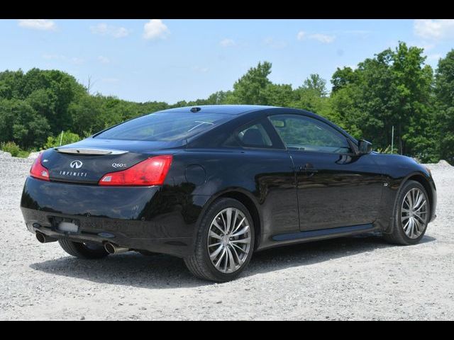 2014 INFINITI Q60 Base