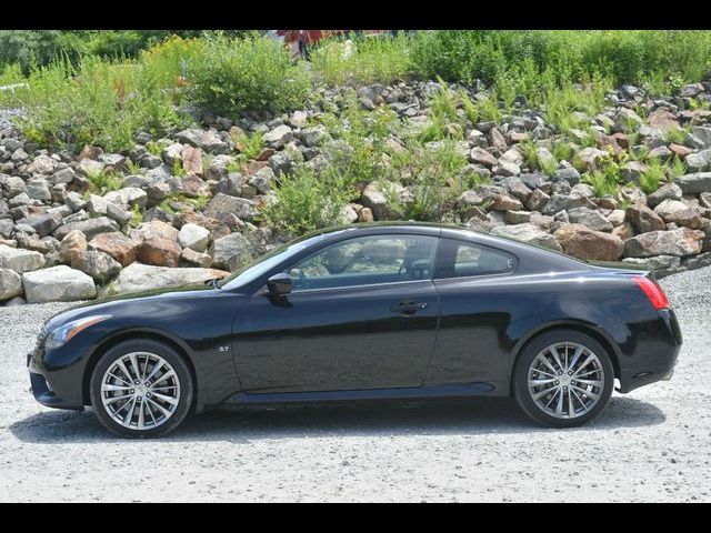 2014 INFINITI Q60 Base