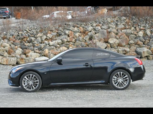 2014 INFINITI Q60 Base