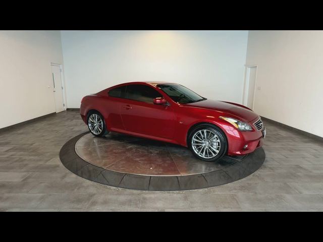 2014 INFINITI Q60 Base