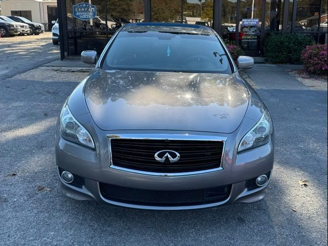 2014 INFINITI Q70 Base