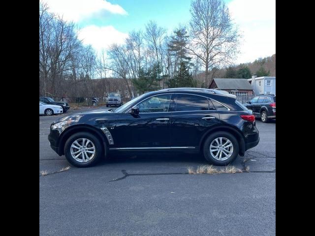 2014 INFINITI QX70 Base