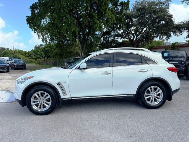 2014 INFINITI QX70 Base