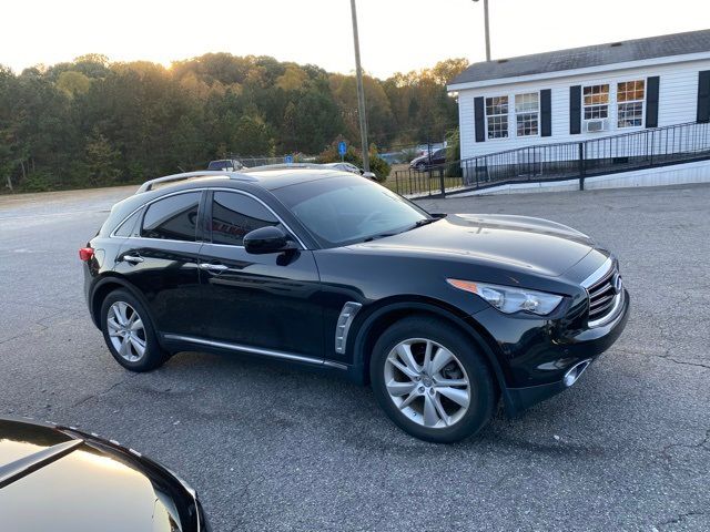 2014 INFINITI QX70 Base