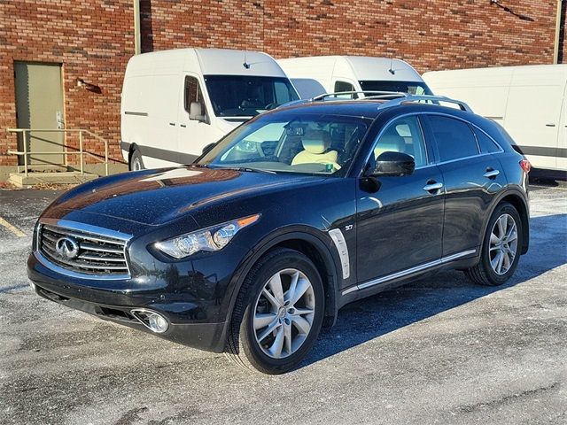 2014 INFINITI QX70 Base