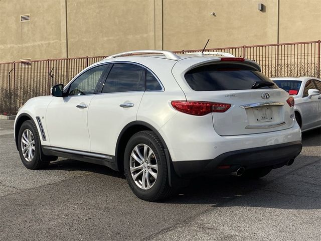 2014 INFINITI QX70 Base