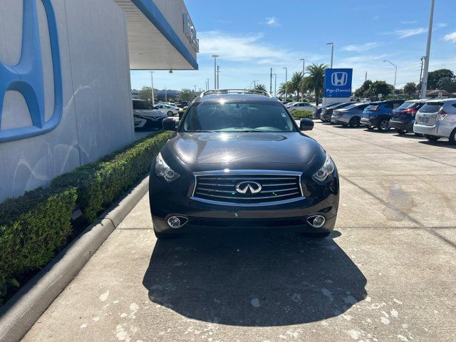 2014 INFINITI QX70 Base