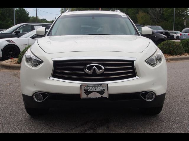 2014 INFINITI QX70 Base