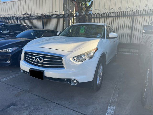 2014 INFINITI QX70 Base