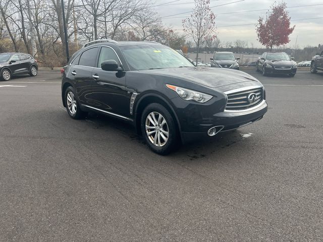 2014 INFINITI QX70 Base