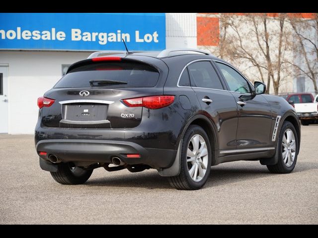 2014 INFINITI QX70 Base
