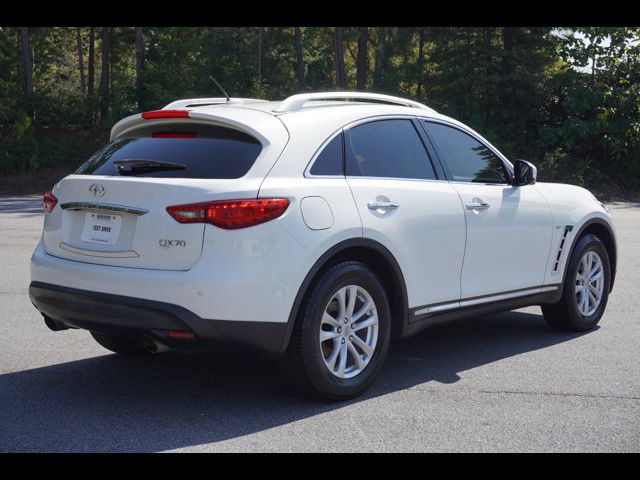 2014 INFINITI QX70 Base