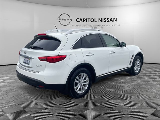 2014 INFINITI QX70 Base