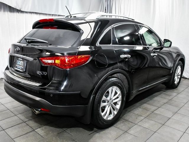 2014 INFINITI QX70 Base