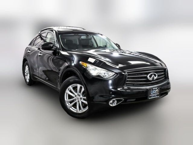 2014 INFINITI QX70 Base