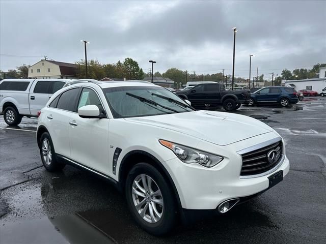 2014 INFINITI QX70 Base