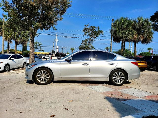 2014 INFINITI Q50 Premium