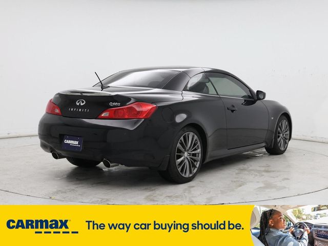 2014 INFINITI Q60 Base