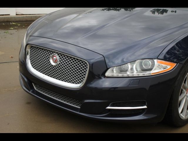 2014 Jaguar XJ Base