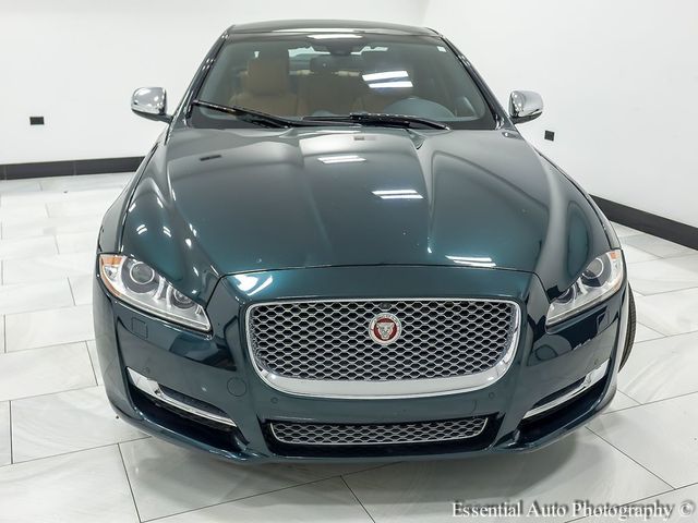 2014 Jaguar XJ Base