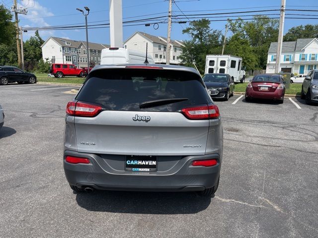 2014 Jeep Cherokee Sport