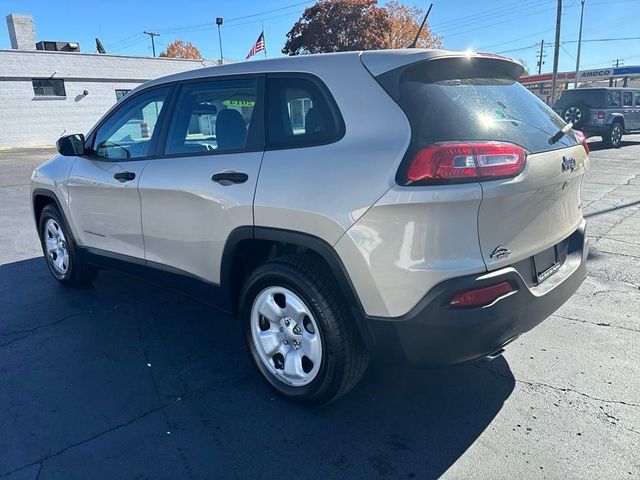 2014 Jeep Cherokee Sport